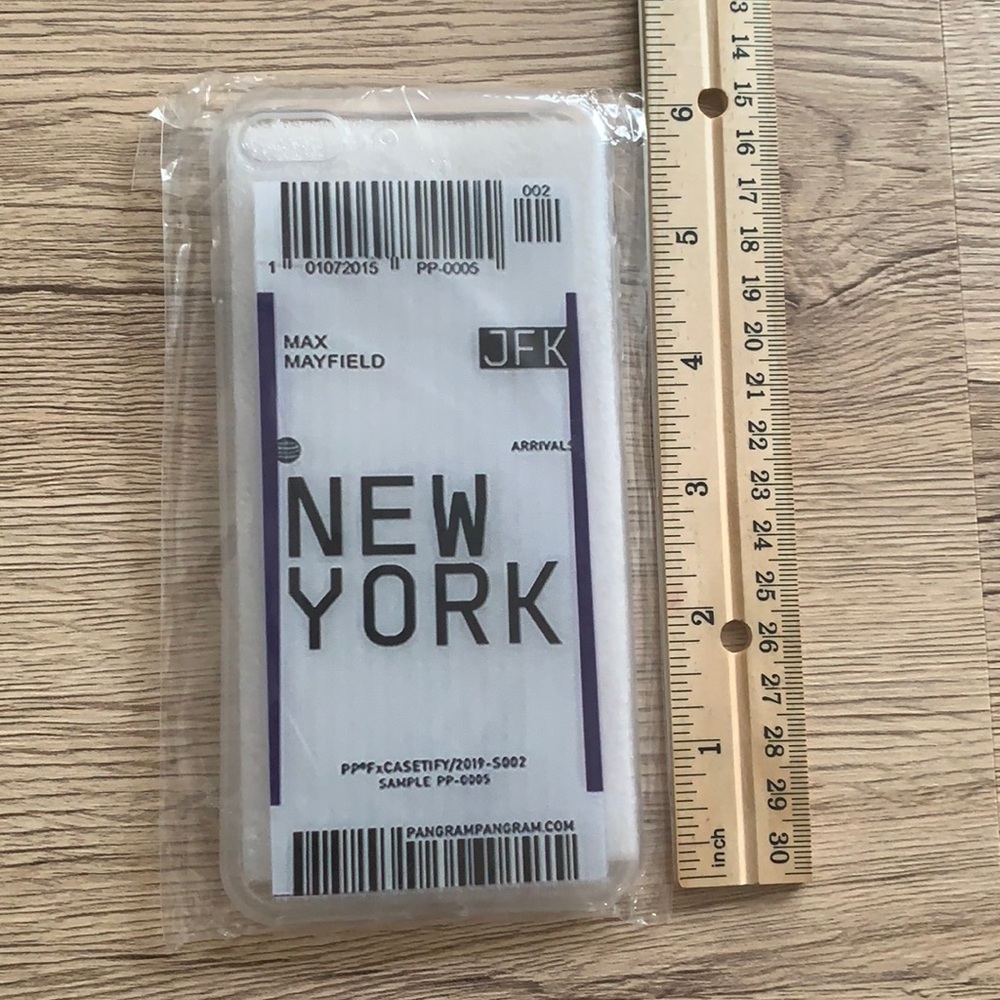 iPhone 6 Plus case - Picture 2 of 3